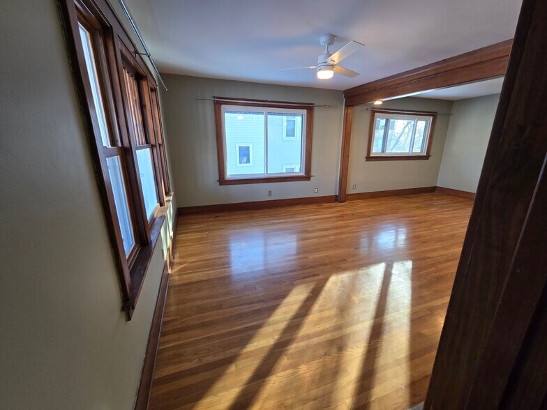 living room - 1019 Widdicomb Ave NW