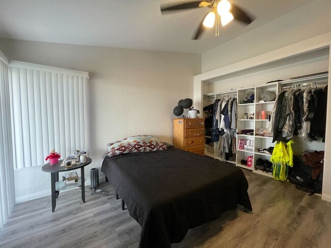 Building Photo - Comfortable 3-Bedroom Home in Moreno Valle...