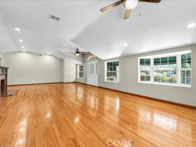 Building Photo - 1315 Valleyheart Dr