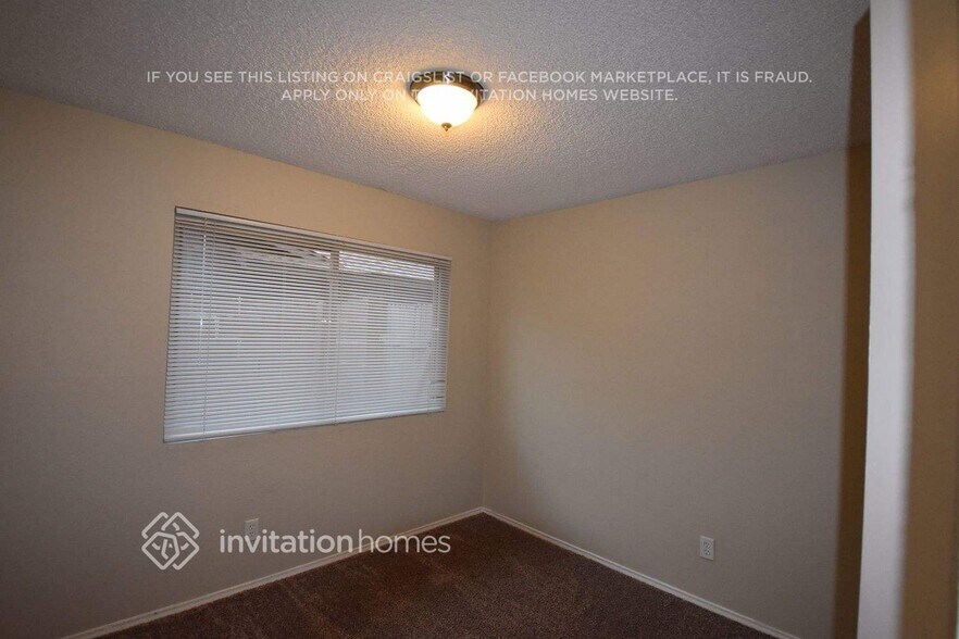 Building Photo - 1296 W Tulsa St