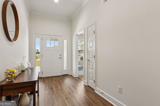 Building Photo - 166 Verano St