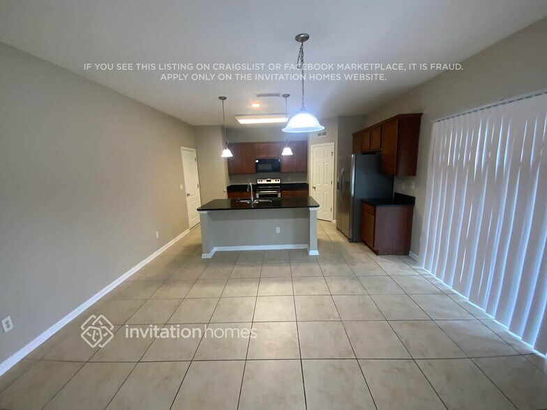 Building Photo - 782 Mosswood Chase