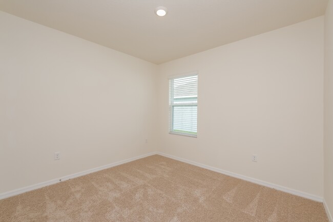 Building Photo - 1707 Johnson Pointe Dr