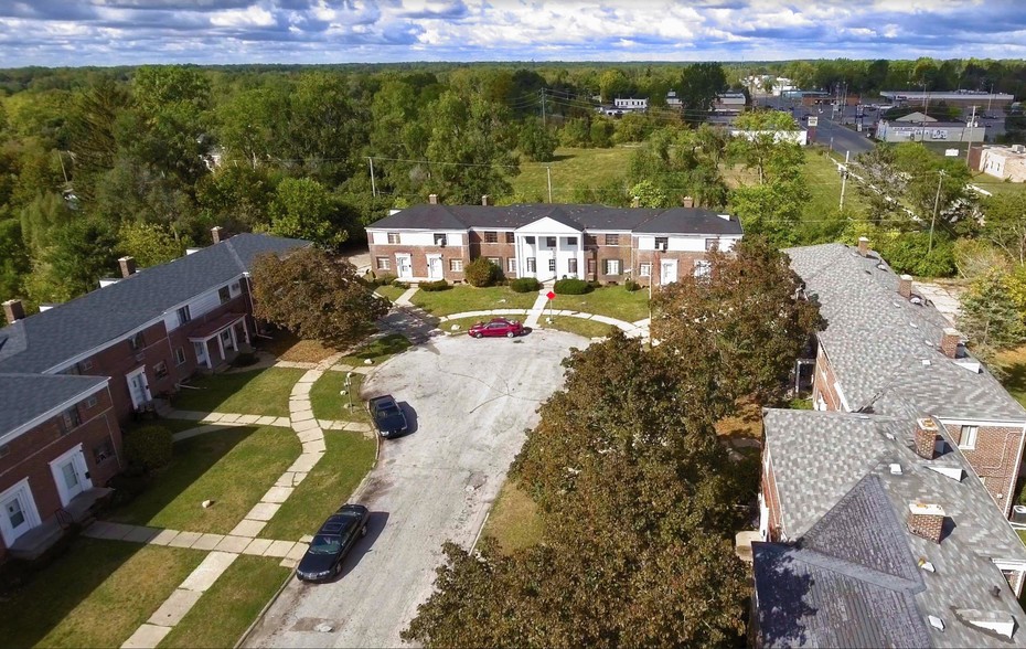 Primary Photo - Orchard Lane Manor Apartments