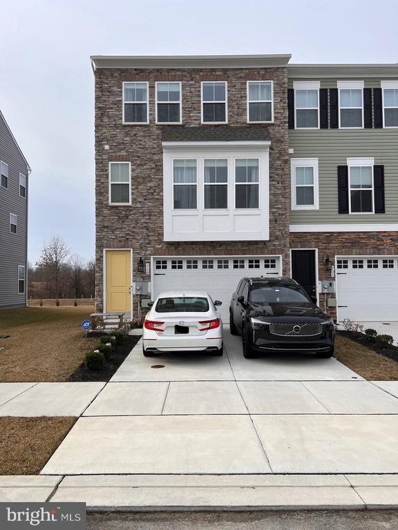 Building Photo - 310 Andrew Ct