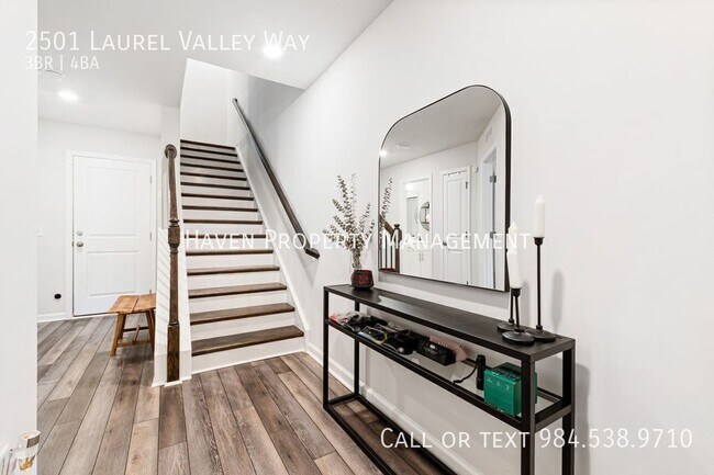 Building Photo - 2501 Laurel Valley Way