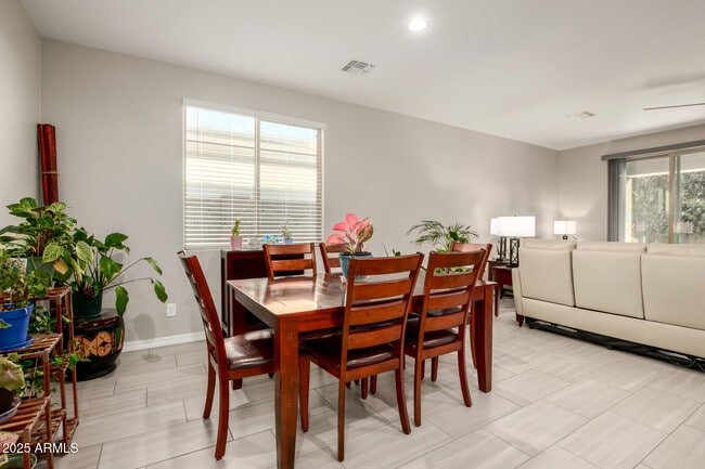 Building Photo - 18345 W Ipswitch Wy