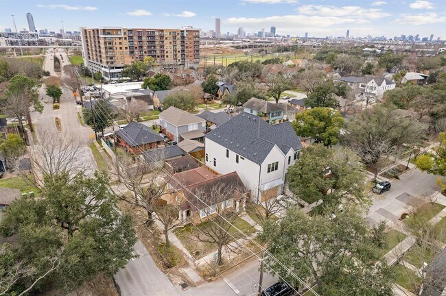 Building Photo - 2507 Watson St