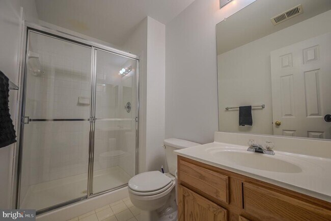 Building Photo - 8324 Tenbrook Dr