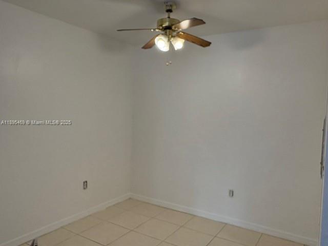 Building Photo - 13898 SW 90th Ave