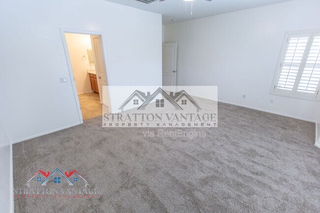 Building Photo - 11527 East Starkey Avenue