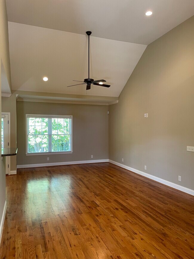 Building Photo - 313 Traynham Blvd
