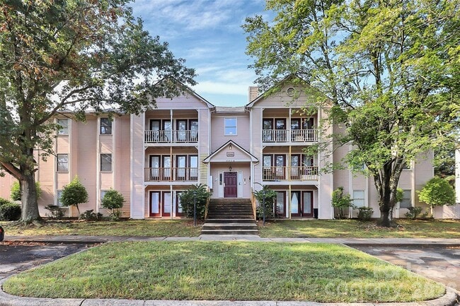 Building Photo - 6146 Meadow Rose Ln