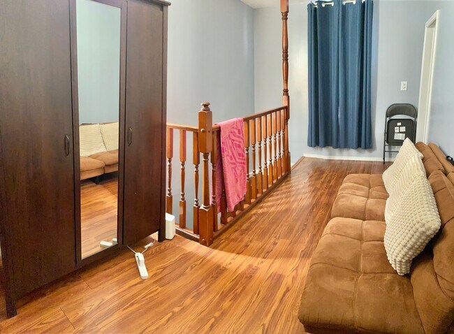 Building Photo - 2954 S Haynes Ct