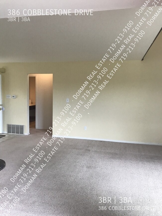 Building Photo - 386 Cobblestone Dr