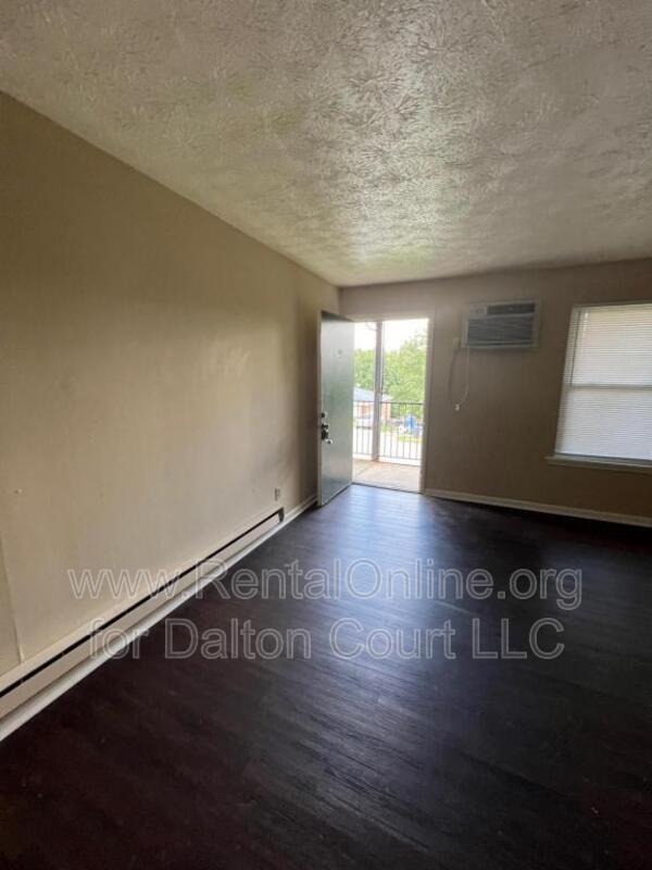 Building Photo - 1972 Cambridge Dr