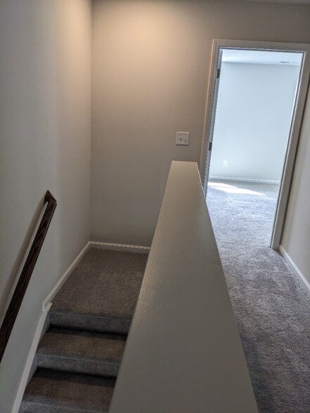 Building Photo - 459 Carolina Spgs Blvd