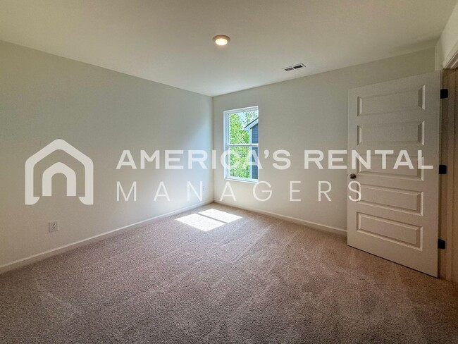 Building Photo - New Construction Home for Rent in Kimberly...
