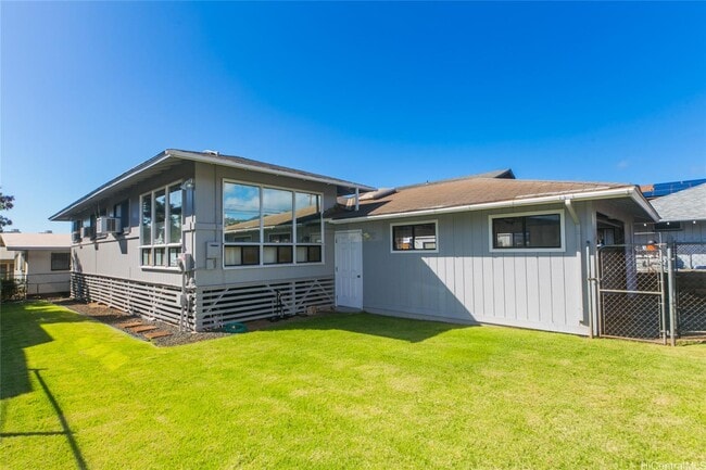 Building Photo - 730 6th Ave