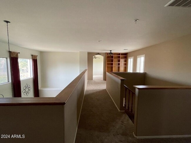 Building Photo - 4940 E Runaway Bay Dr