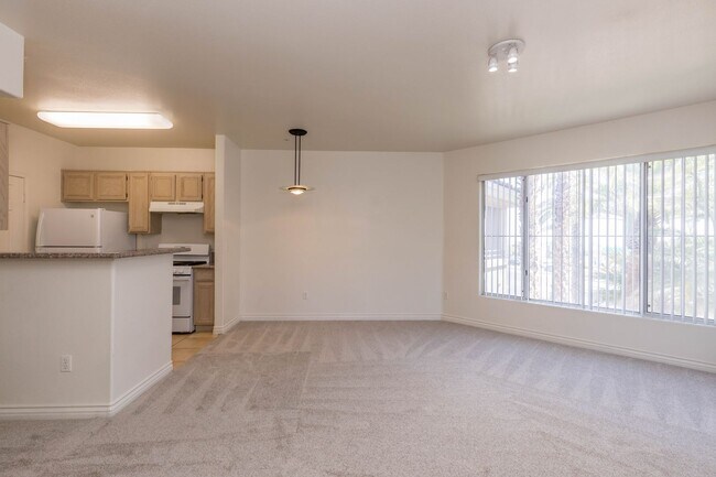 Building Photo - Beautiful 2-Bedroom, 2-Bath Condo in Gated...