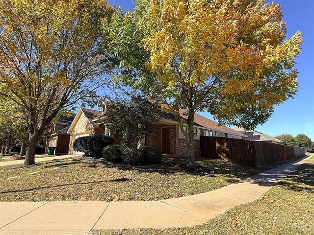 Building Photo - 661 Shotwell St