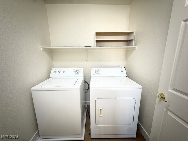 Building Photo - 11881 Magliana St