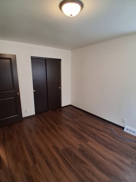 Building Photo - 4976 N 47th St