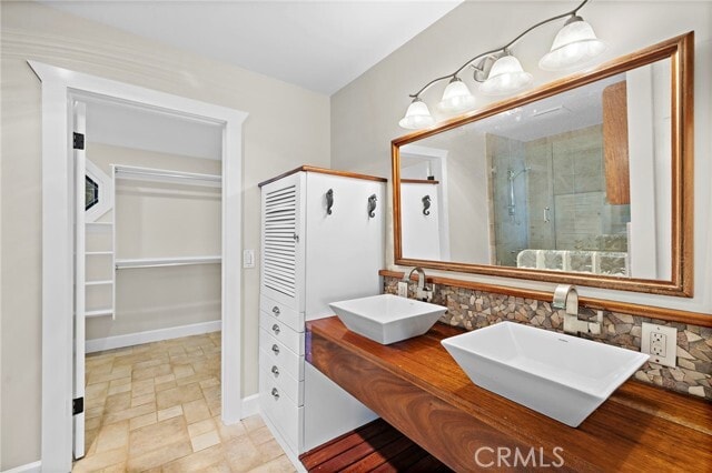 Building Photo - 4022 Calle Marlena