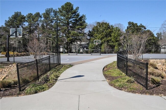 Building Photo - 5291 Manhasset Cove