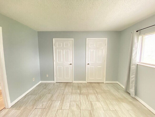 Building Photo - Move in Ready! 3/2 Condo in Altamonte Spri...