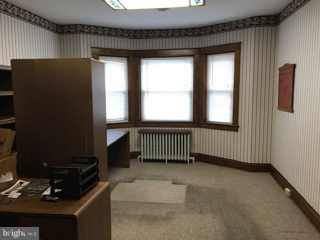 Building Photo - 505 E Lancaster Ave