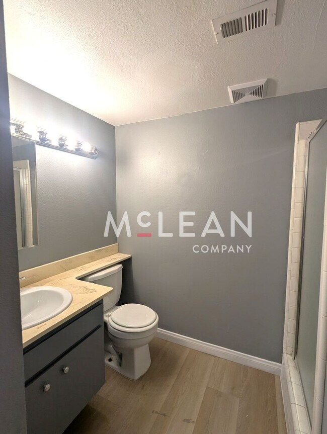 Building Photo - Spacious 4-Bedroom Condo in Indian Canyon Gardens – Palm Springs Living at Its Best!