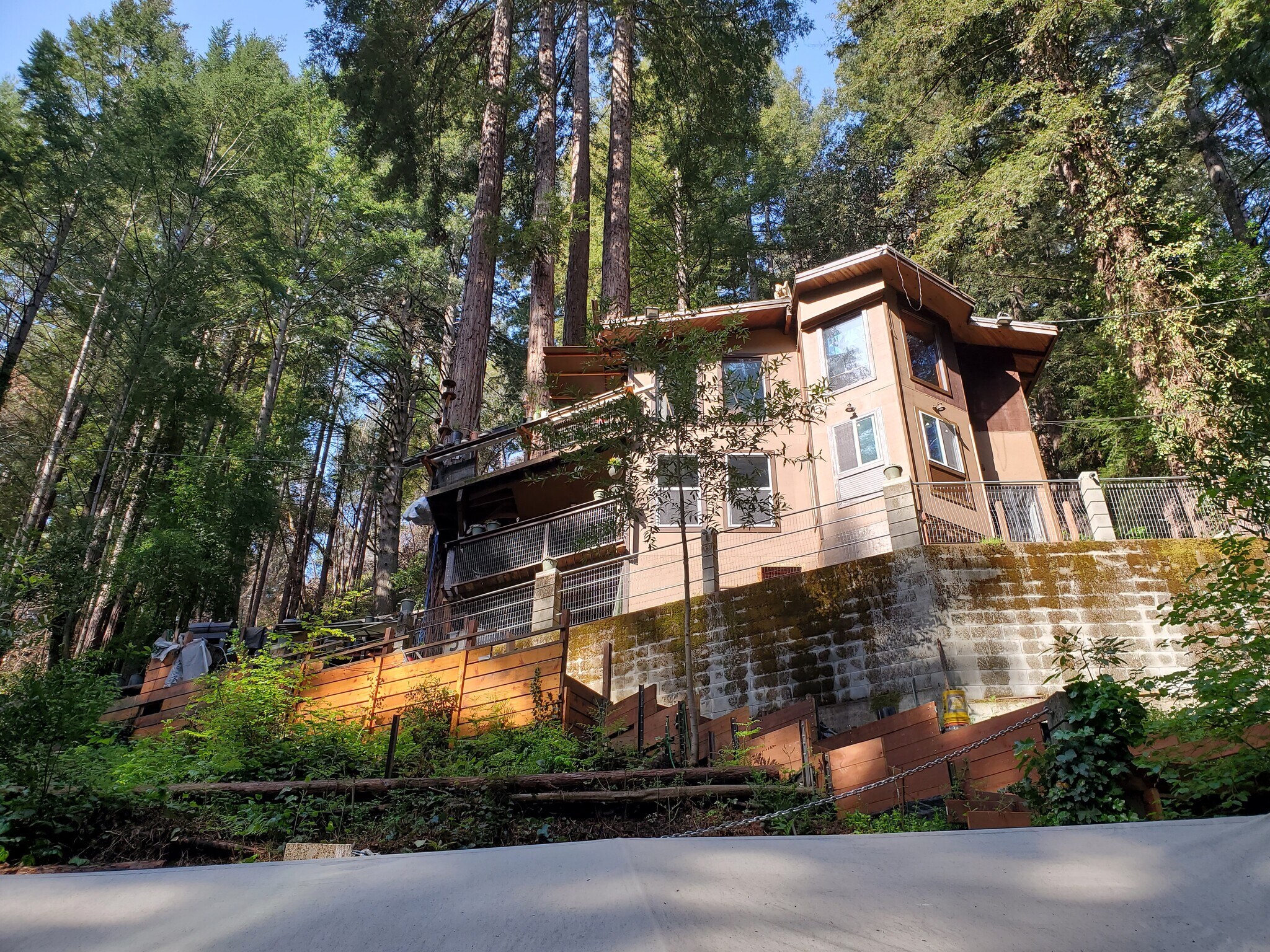 Building Photo - 787 Applewood Rd