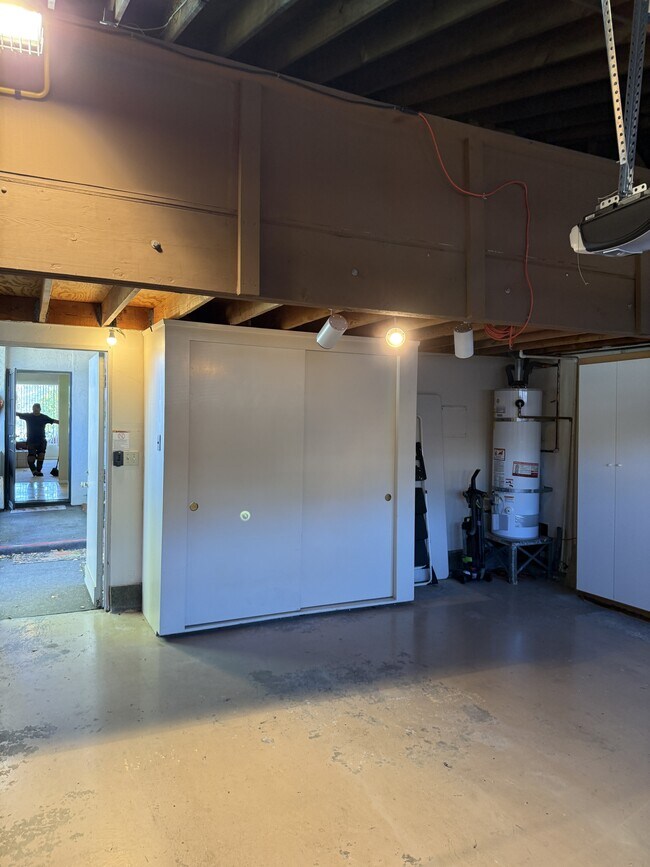 Building Photo - 17902 Villamoura Dr