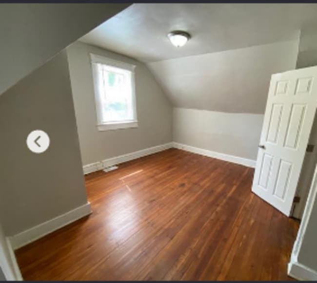 Building Photo - 3004 Ferndale Ave