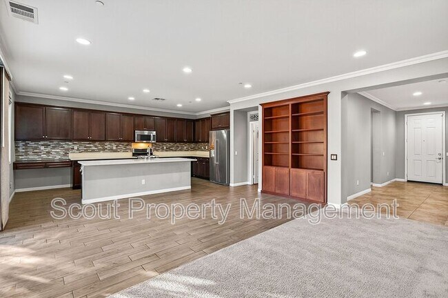 Building Photo - 39012 Crown Ranch Rd