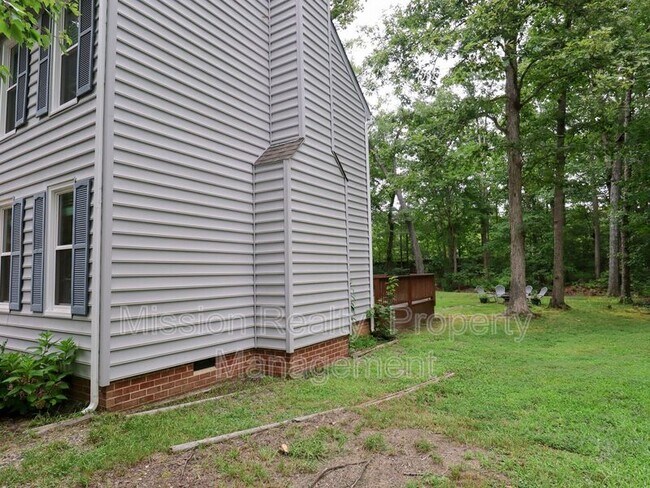 Building Photo - 13701 Arrowood Ct