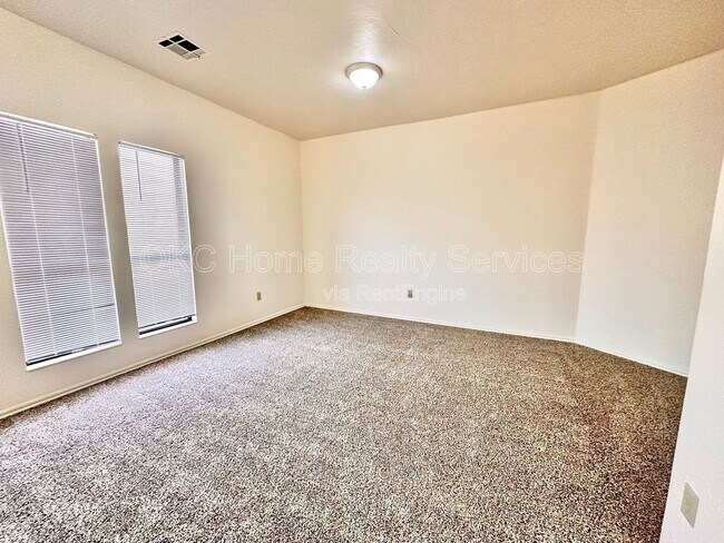 Building Photo - 4232 NW 144th St