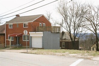 Building Photo - 4029 Franklin Rd