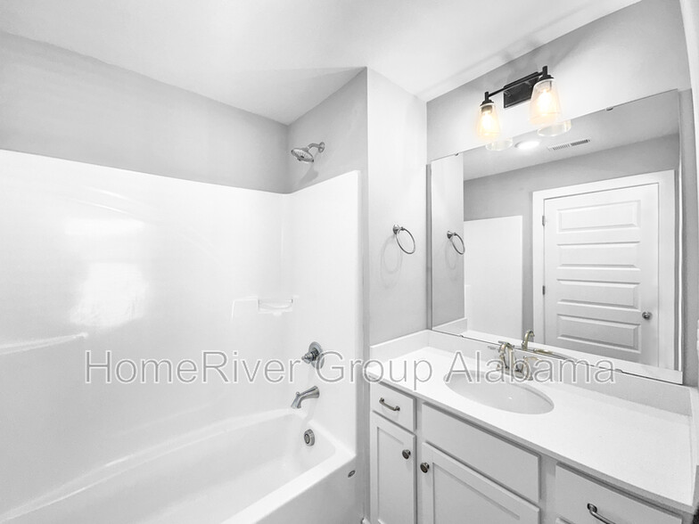 Building Photo - 114 Flintlock Wy