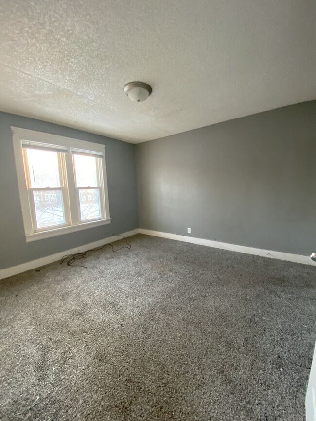 Building Photo - 4121/4123 7th Avenue