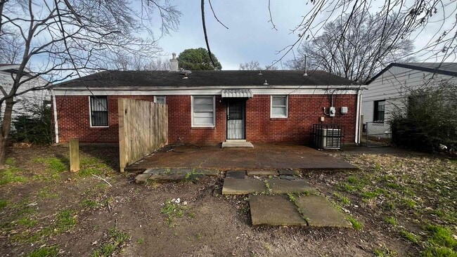 Building Photo - 4667 Violet Ave