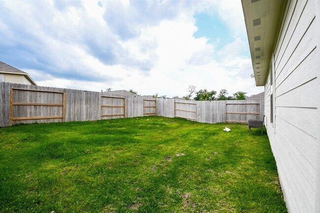 Building Photo - 2728 Cadiz Bay Dr