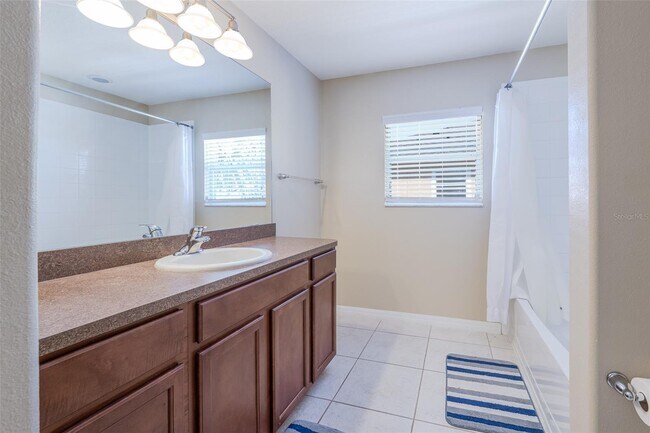 Building Photo - 3038 Rodrick Cir