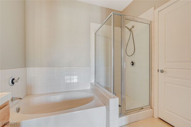 Building Photo - 669 Peachy Canyon Cir