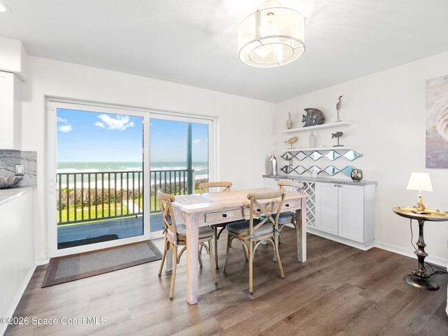 Building Photo - 4995 S Hwy A1A