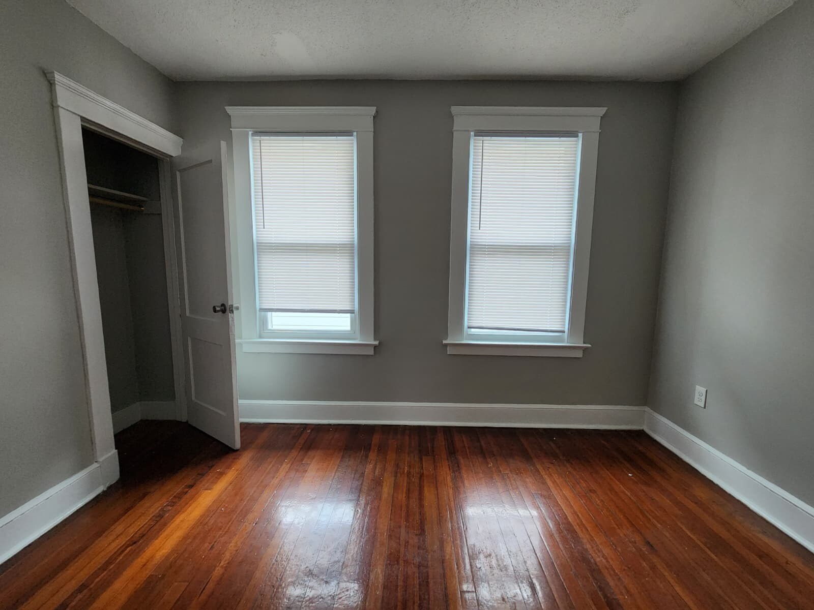 Building Photo - 64 Gorham Ave