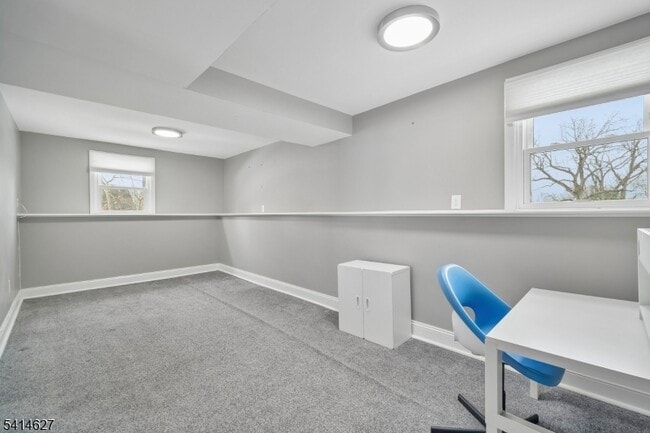 Building Photo - 149 Hillside Ave