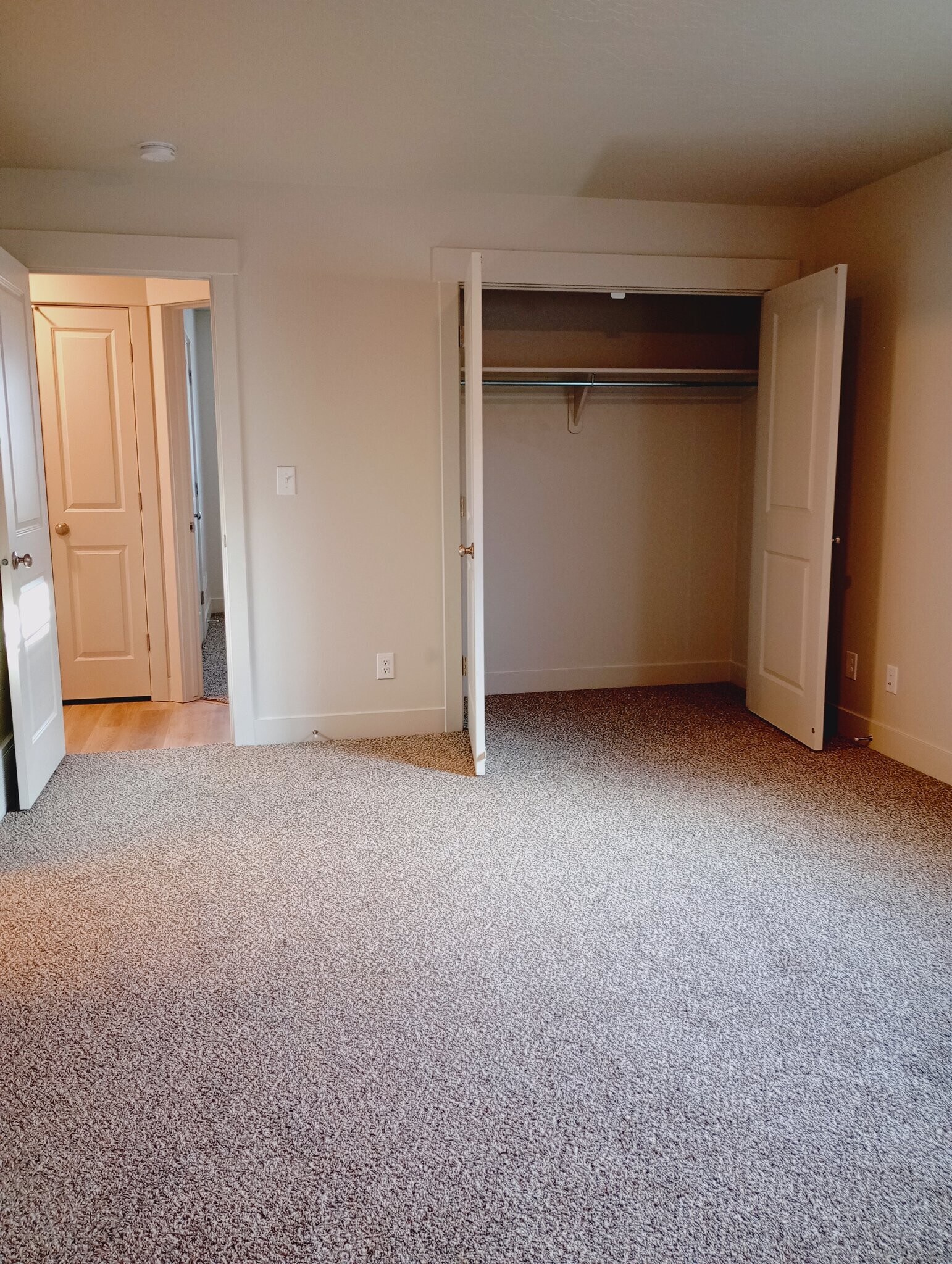 Building Photo - 1469 S Sageberry Dr